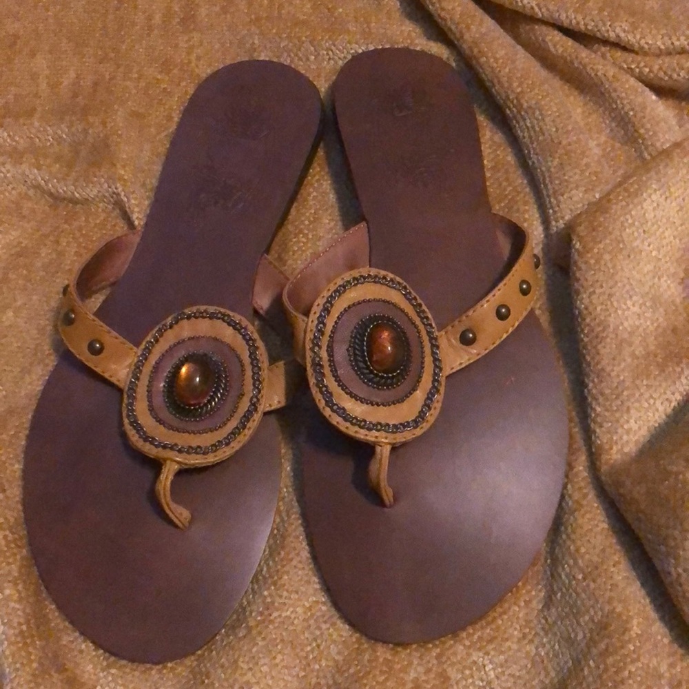 Leather sandals